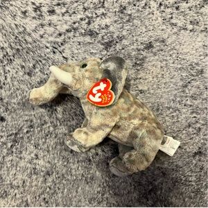 Pounds the elephant  - TY Beanie Baby